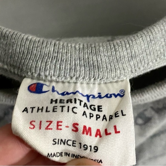 Champion All Over Print Cropped Tee - Picture 3 of 4